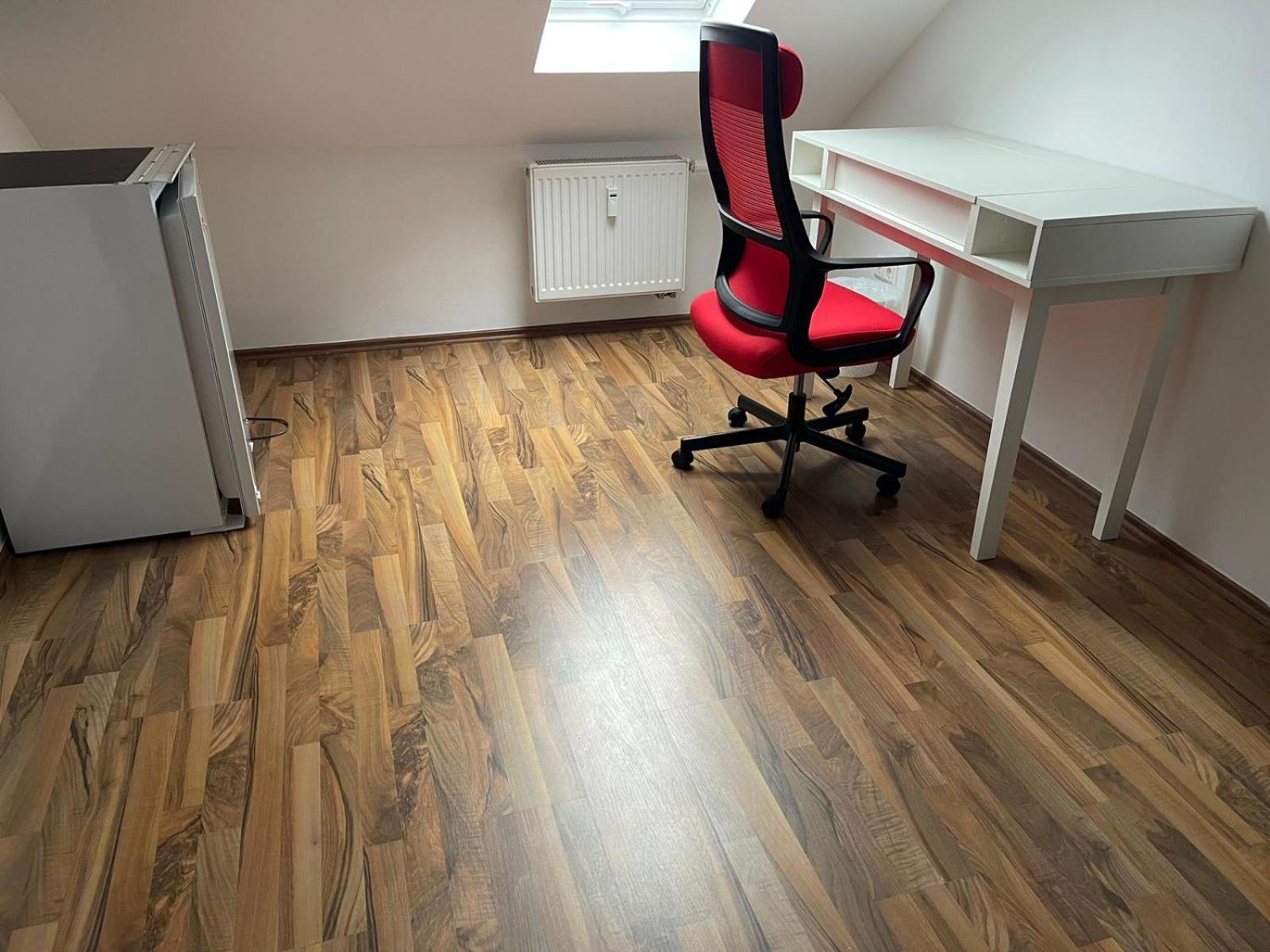 Geraeumige 3-Zimmer-Ferienwohnung Im Herzen Von Cassel Extérieur photo